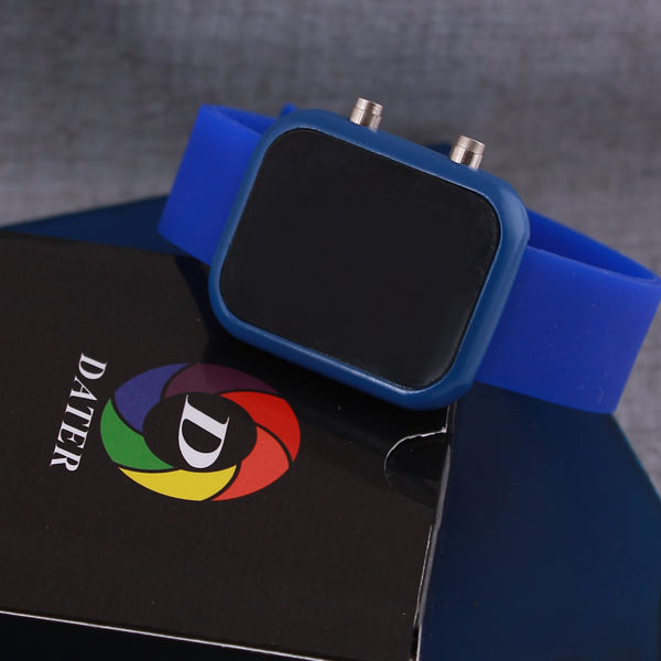 ساعت مچی دیجیتال مدل LE 3930 -SO-ME ساعت مچی دیجیتال مدل LE 3930 -SO-ME