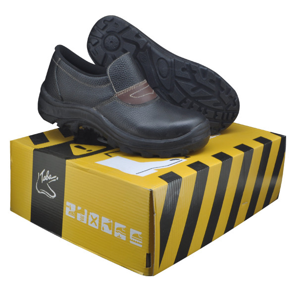 کفش ایمنی مدل آردا