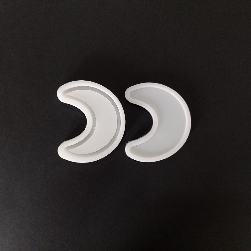 قالب رزین مدل جاکلیدی آکواریومی طرح ماه بسته 2 عددی