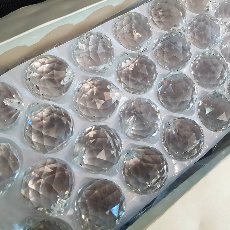 کریستال لوستر مدل گوی شماره سی بسته 102 عددی