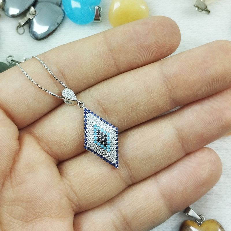 نیم ست نقره زنانه سلین کالا مدل چشم زخم Pc-2-11