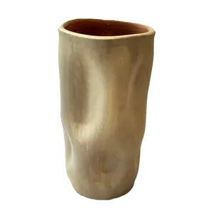 گلدان سفالی مدل دفرمه کد 136