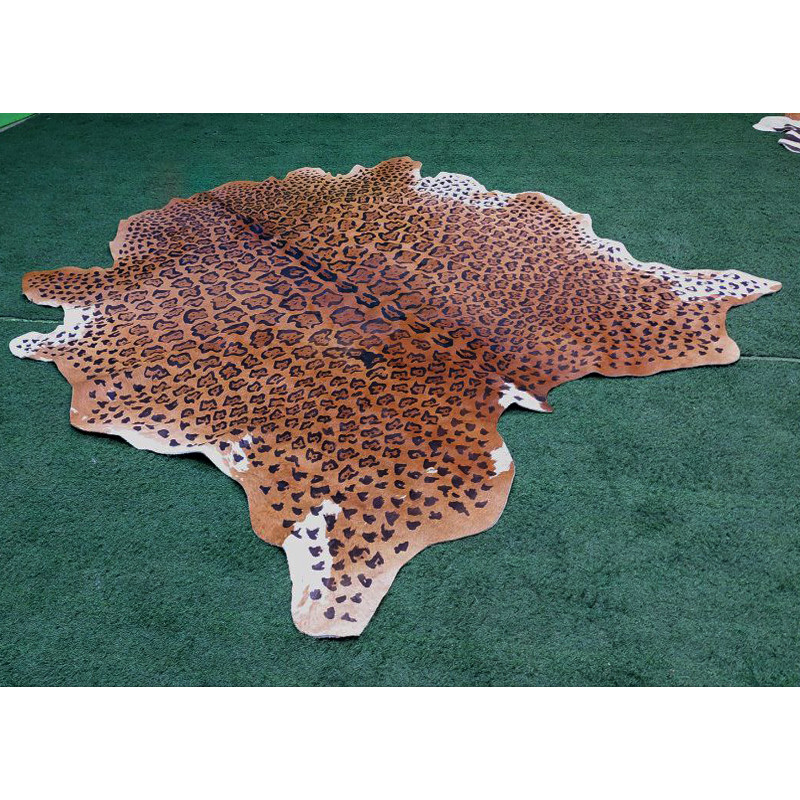 فرش پوست مدل یوزپلنگ