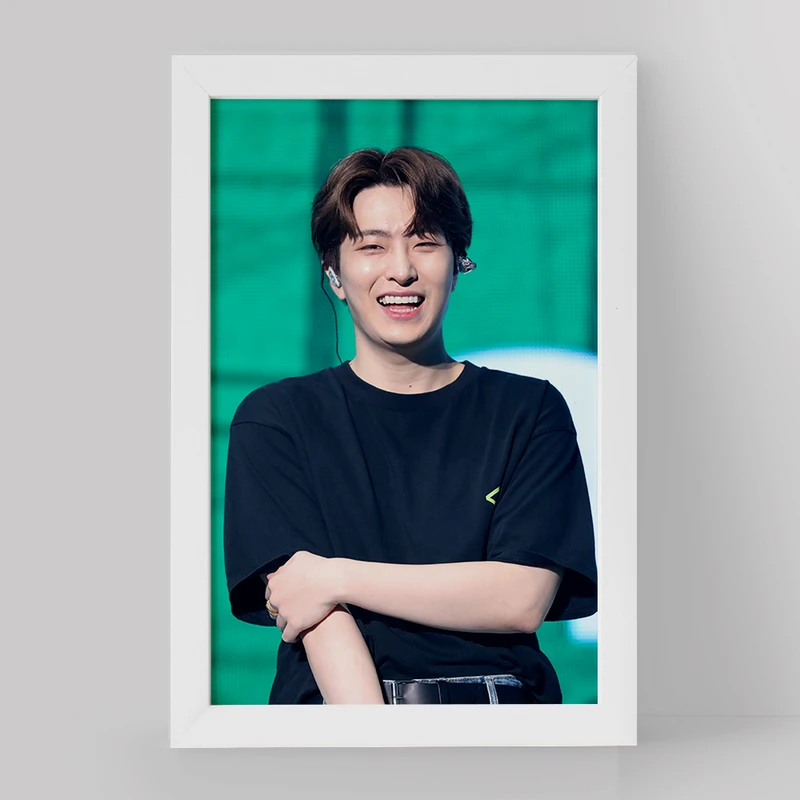 تابلو خندالو مدل یونگجه گروه گات سون GOT7 کد 21001