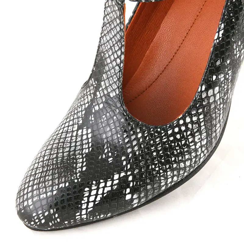 کفش زنانه چرم یلسان مدل آیلار کد MSK-AYL-619-RTL