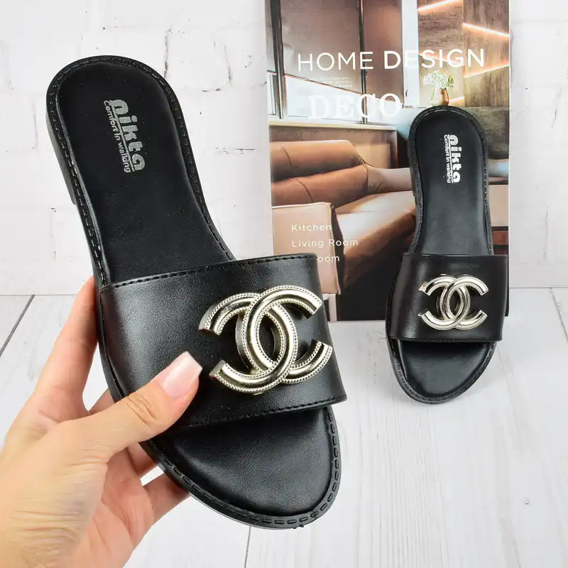 دمپایی زنانه مدل آندیا کد BK.4041