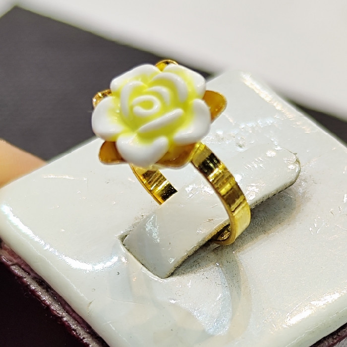 انگشتر دخترانه مدل گل رز کد 16 انگشتر دخترانه مدل گل رز کد 16