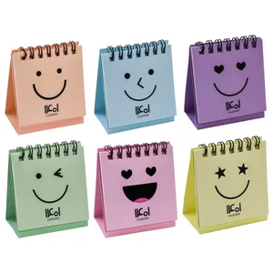 تقویم رومیزی سال 1401 مدل Smile مجموعه 6 عددی