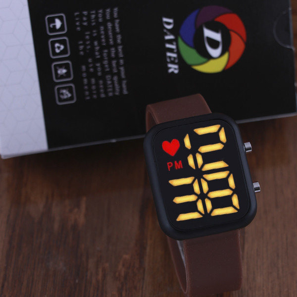 ساعت مچی دیجیتال مدل LE 3928 -GHA-ME ساعت مچی دیجیتال مدل LE 3928 -GHA-ME