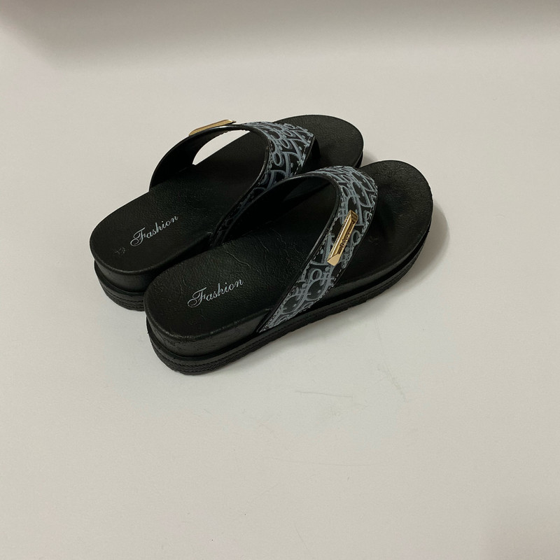 دمپایی لاانگشتی زنانه نیکتا مدل P1-BK