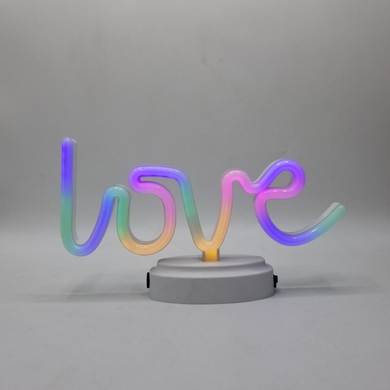 چراغ خواب مدل نئونی طرح love