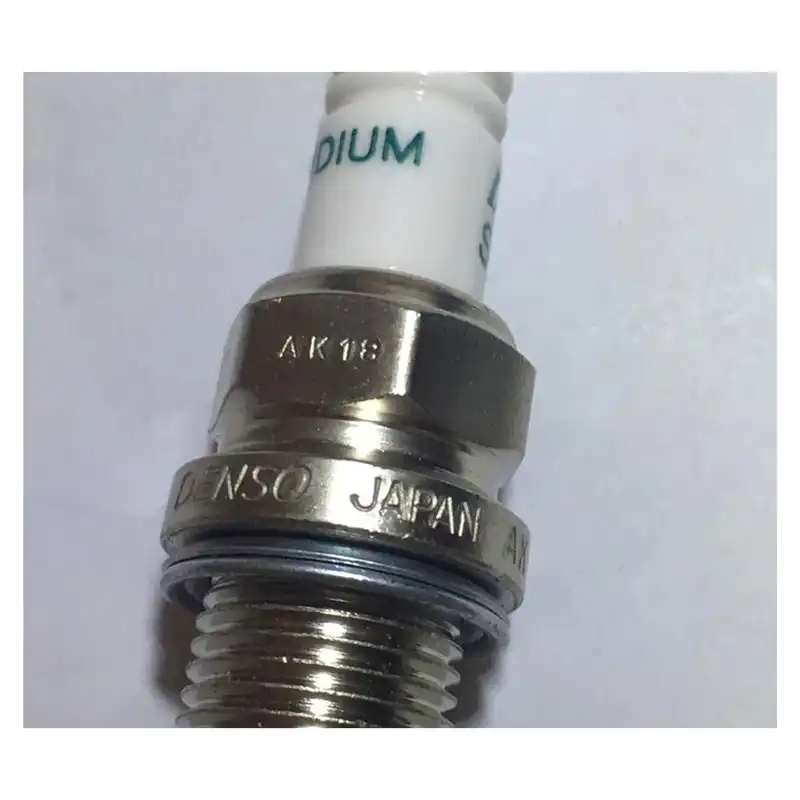 شمع خودرو دنسو مدل Racing-S بسته 4 عددی