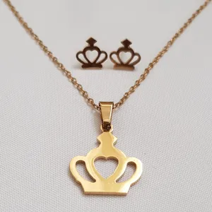 نیم ست زنانه مدل تاج استیل کد 3244