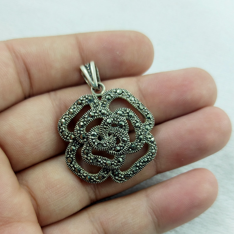 آویز گردنبند نقره زنانه سلین کالا مدل mps کد 9 آویز گردنبند نقره زنانه سلین کالا مدل mps کد 9