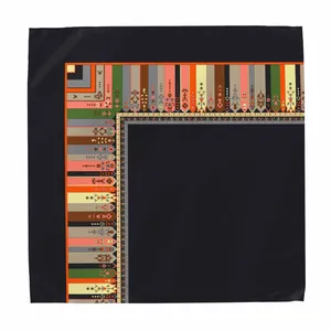 دستمال سر و گردن هاماگراف مدل border