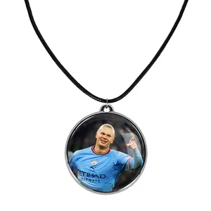 گردنبند خندالو مدل ارلینگ هالند Erling Haaland کد 2862228611