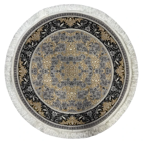 فرش ماشینی 700 شانه زمینه نقره‌ای حاشیه دودی مدل طلاکوب 