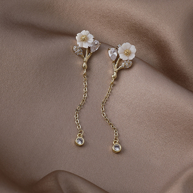 گوشواره زنانه مدل گل صدفی آویز کد 00666