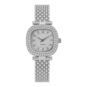 ساعت مچی عقربه‌ای کوارتز زنانه مدل اسپرت مینیمال بند طرح بافت کد ۲