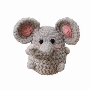 عروسک بافتنی طرح فیلچه