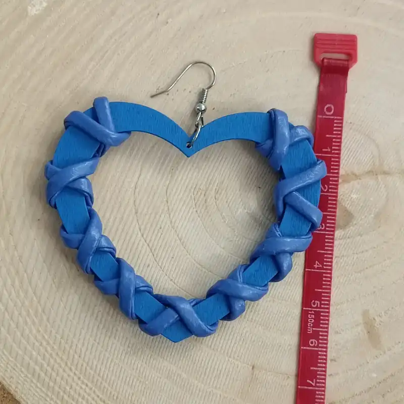 گوشواره زنانه مدل قلب چوبی