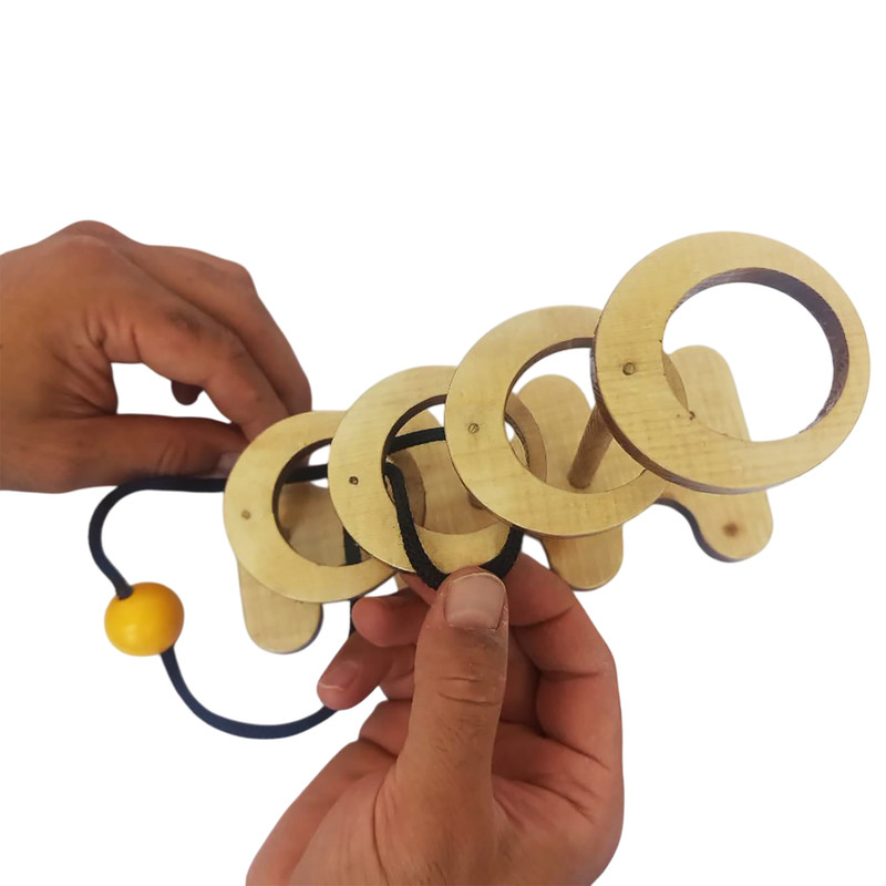 بازی فکری مدل چهارحلقه و بند کد 4R-01