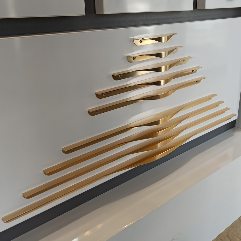 دستگیره کابینت ملونی مدل 7018 کد 50