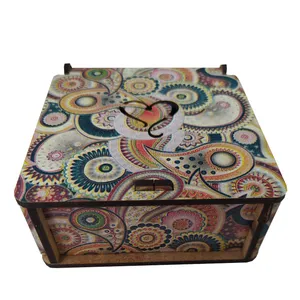 جعبه هدیه طرح بته جقه