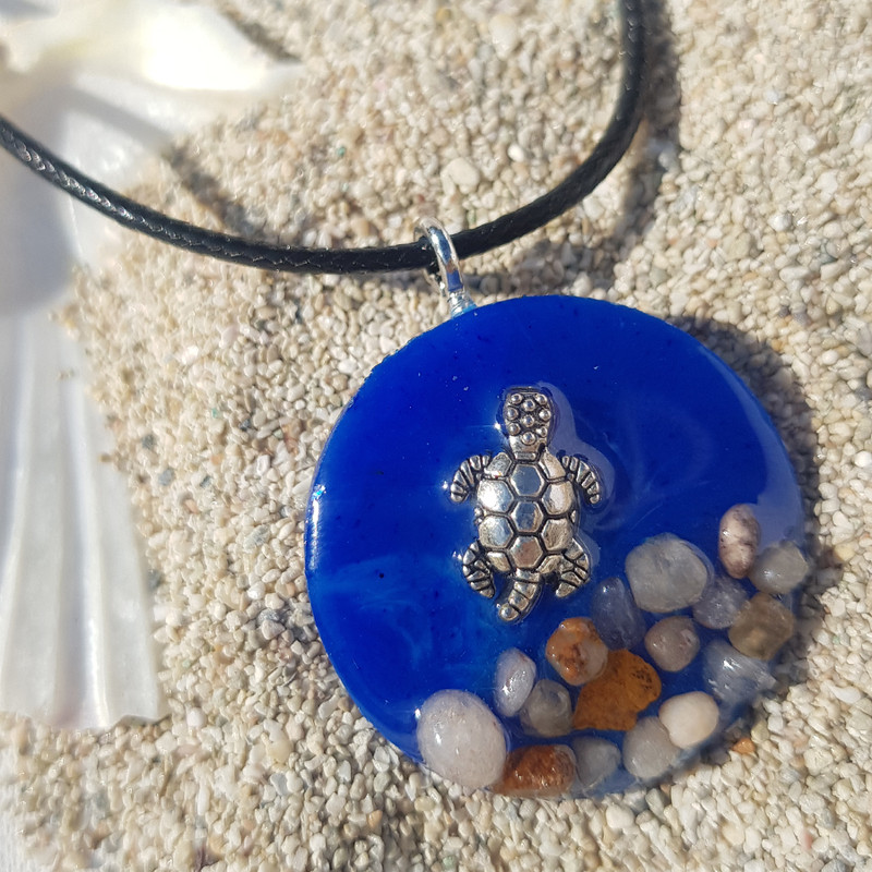 گردنبند دخترانه مدل دریا و لاک پشت گردنبند دخترانه مدل دریا و لاک پشت