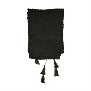 شال زنانه مدل پلیسه منگوله دار