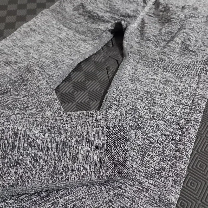 عکس شماره 4 : لگینگ ورزشی زنانه مدل سیملس پشت چین دار گنی کد t1