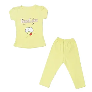 ست تی شرت آستین کوتاه و شلوار دخترانه مدل ستاره