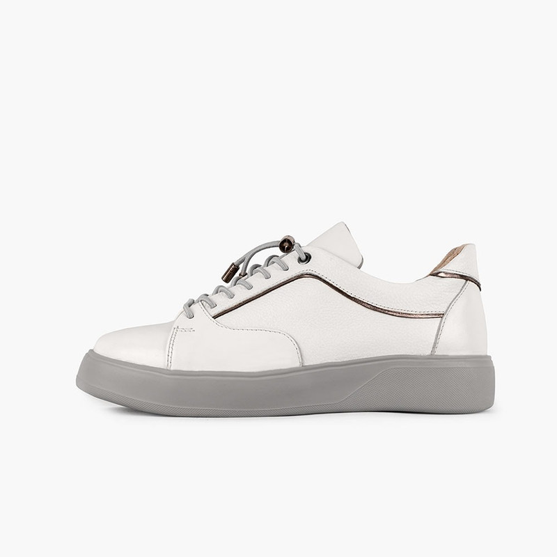 کفش روزمره زنانه چرم باربارا مدل 0190