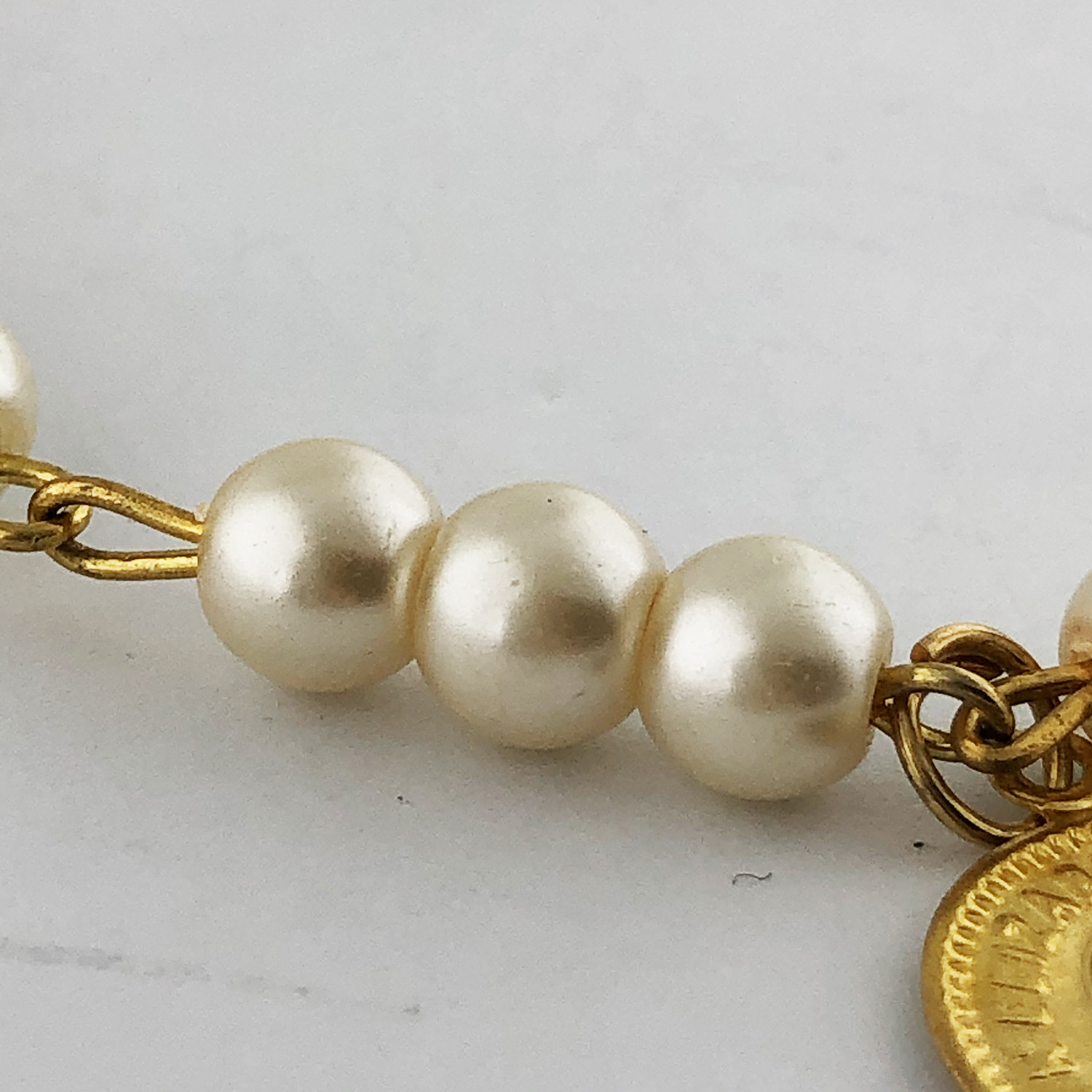 پابند زنانه گالری عزیزی طرح سکه مدل gz99484 پابند زنانه گالری عزیزی طرح سکه مدل gz99484