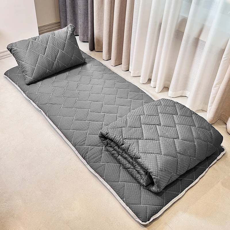 عکس شماره 17 : سرویس خواب مدل super class یک نفره سه تکه به همراه لحاف و بالش