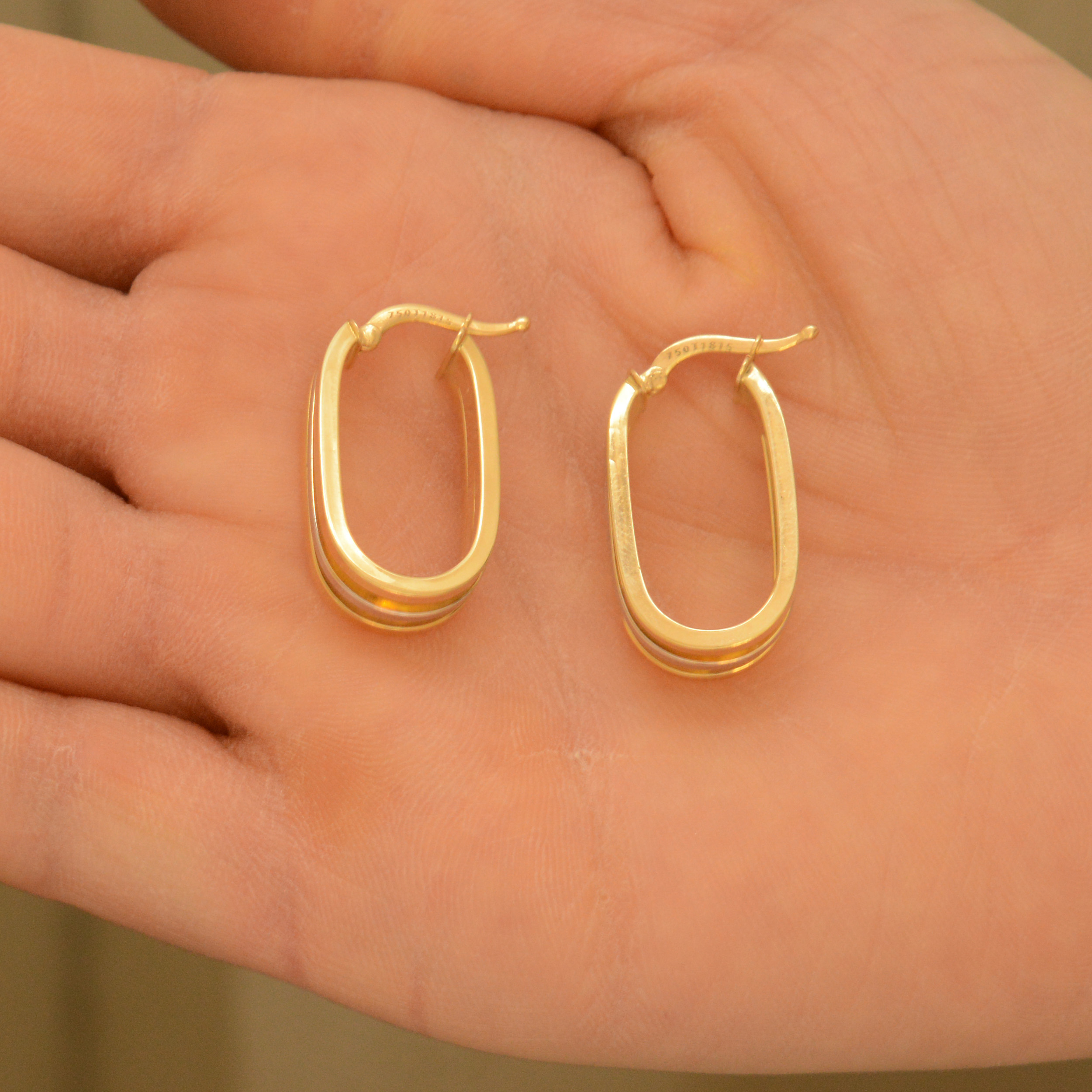 گوشواره طلا 18 عیار زنانه طلای مستجابی مدل سه حلقه کد 1816