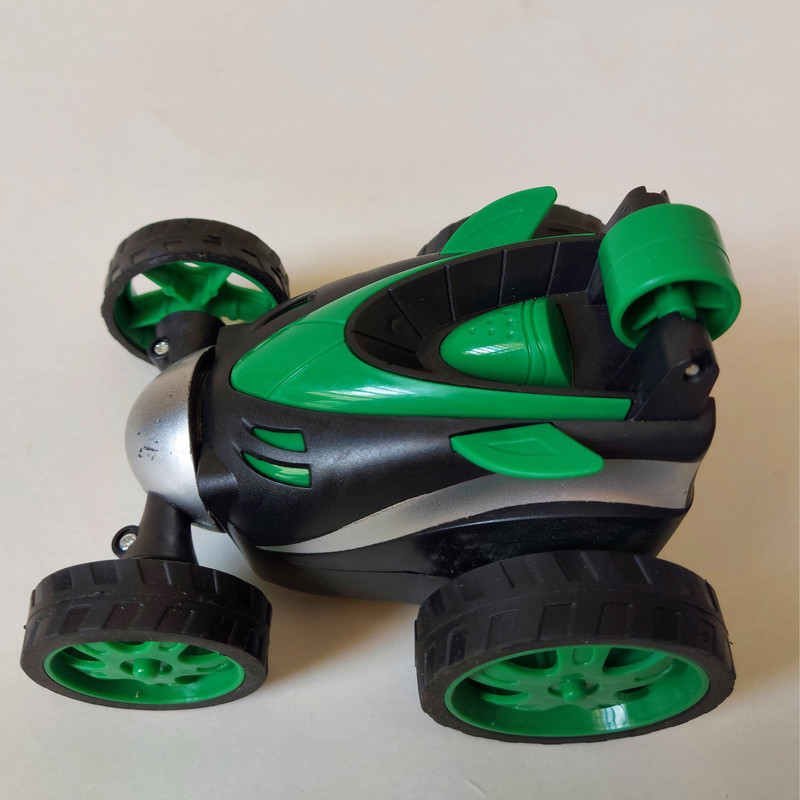 ماشین بازی کنترلی مدل دیوانه KP666