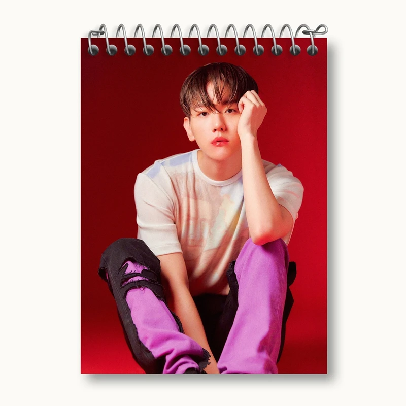 دفتر یادداشت 50 برگ خندالو مدل بکهیون گروه اکسو EXO کد 13621