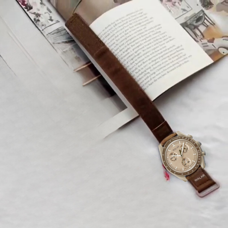 ساعت مچی عقربه‌ای کوارتز والار مدل کلاسیک تک موتوره بند چسبی کد a.3