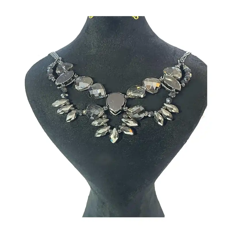 گردنبند زنانه تاش مدل الماس