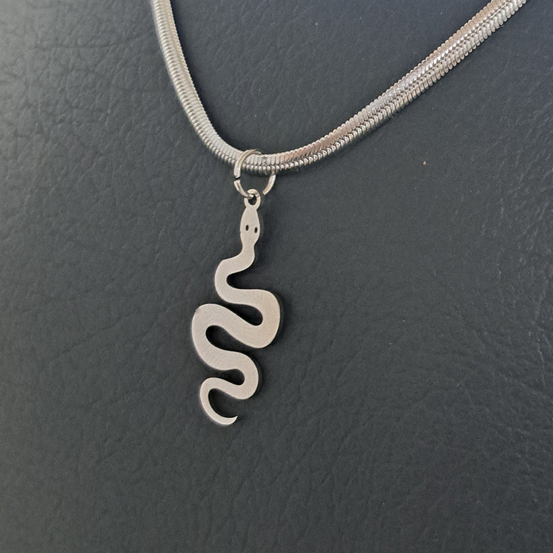 گردنبند دخترانه مدل ماری