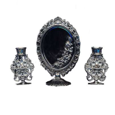 آینه و شمعدانی چی بخرم؟