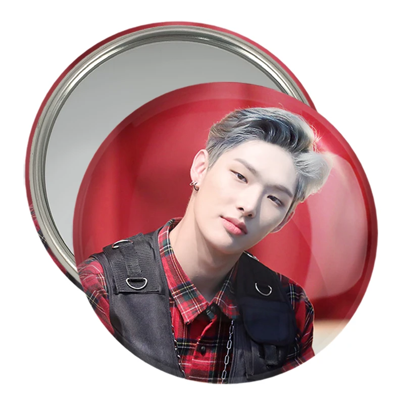 آینه جیبی خندالو مدل مینگی گروه ایتیز ATEEZ  کد 21247