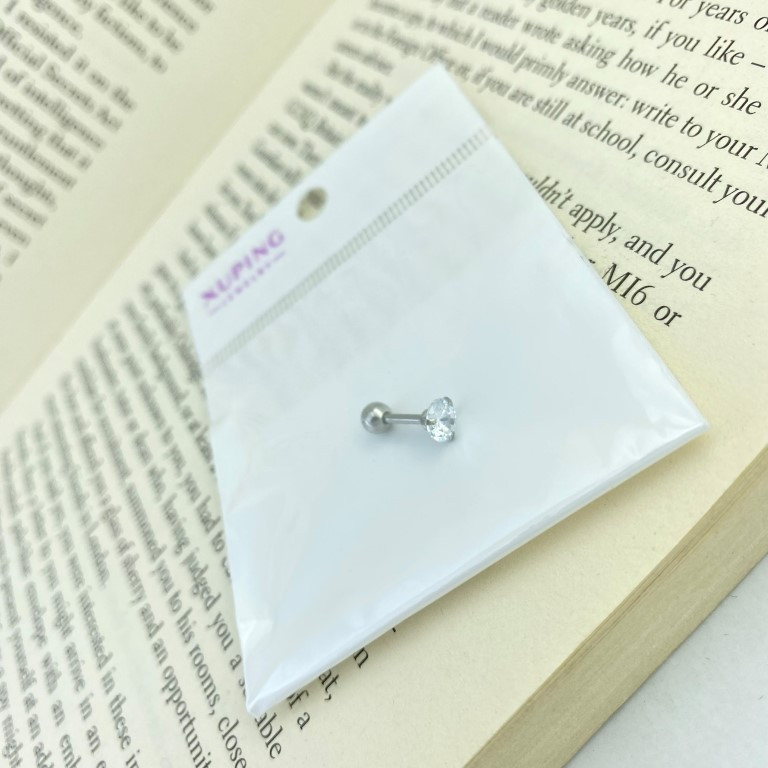 پیرسینگ گوش زنانه ژوپینگ مدل تک نگین کد P4126 پیرسینگ گوش زنانه ژوپینگ مدل تک نگین کد P4126