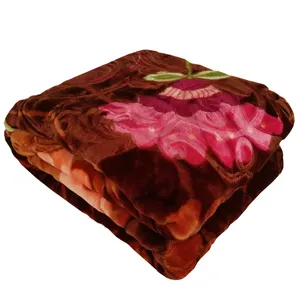  پتو نرمینه بافت مدل نگین کد N-12432 سایز 215×155 سانتی متر 