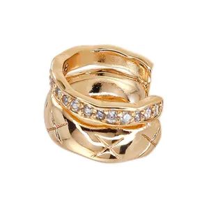 پیرسینگ گوش زنانه ژوپینگ مدل AAC1306