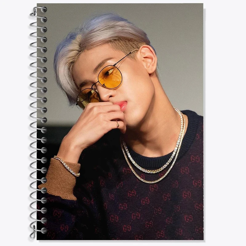 دفتر زبان 50 برگ خندالو مدل دو خط طرح بم بم گروه گات سون GOT7 کد 11659