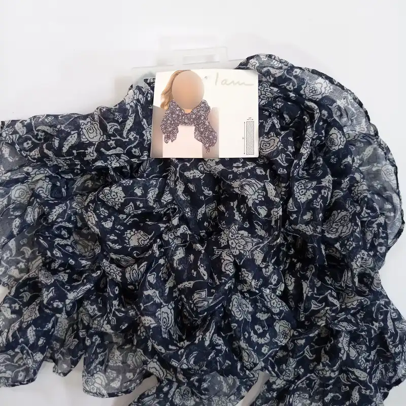 شال زنانه آی ام مدل چین دار