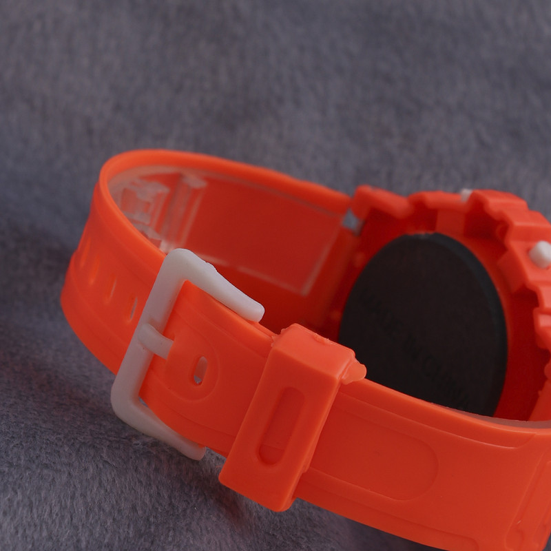 ساعت مچی دیجیتال مدل LE 3101 -NA-SE