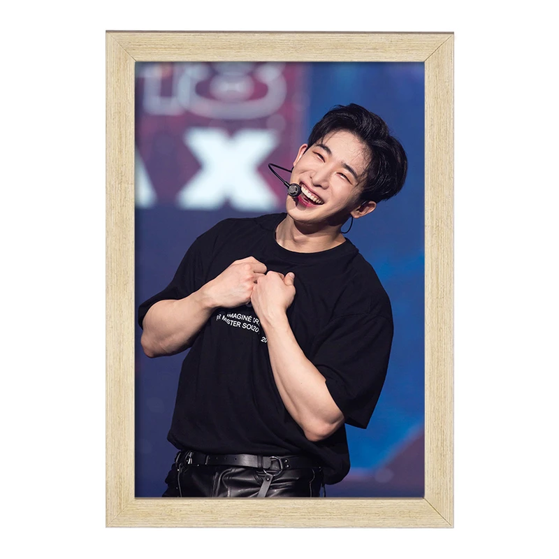 تابلو خندالو مدل ونهو گروه Monsta X  کد 21194